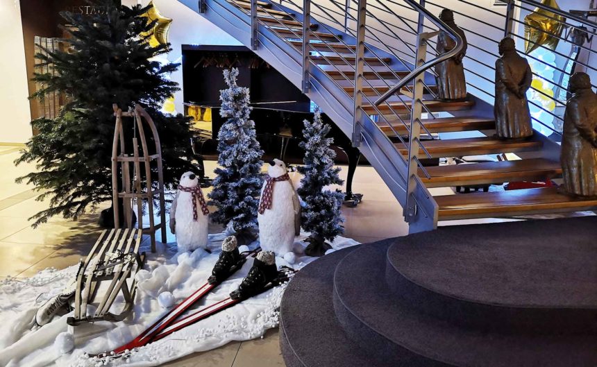 Detailaufnahme der weihnachtlichen Dekoration im Hotel Resort Mark Brandenburg