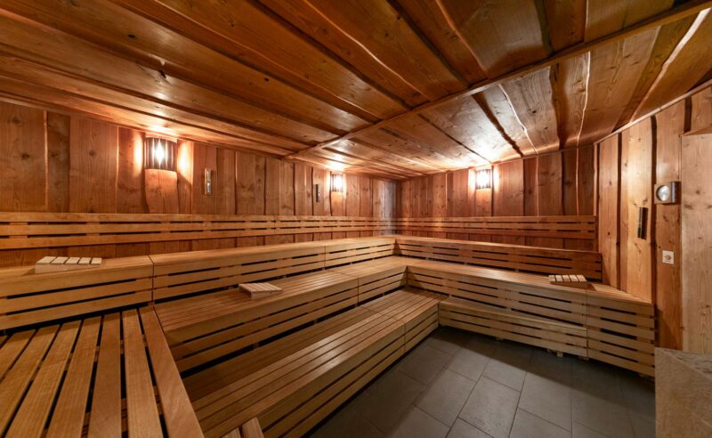 Großzügige Finnische Sauna in der Fontane Therme Brandenburg